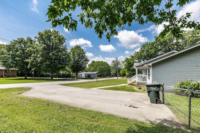 112 Ray Ave, Old Hickory, TN 37138 - view of yard
