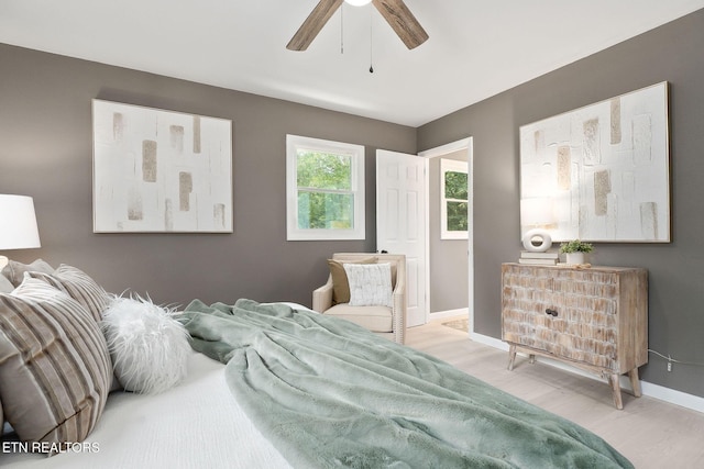 588 Meadowbrook Dr, Mcminnville, TN 37110 - bedroom with wood finished floors and ceiling fan