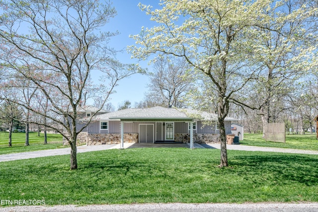 3008 Seminole Loop, Crossville, TN 38572 - photo 1
