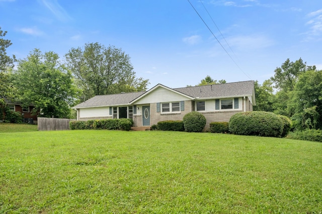 909 Woods Lake Dr, Madison, TN 37115 - single story home featuring brick siding and roof with shingles