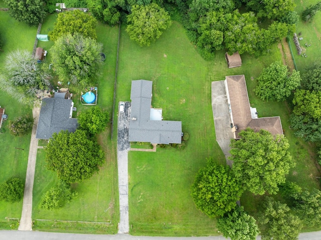 909 Woods Lake Dr, Madison, TN 37115 - drone / aerial view