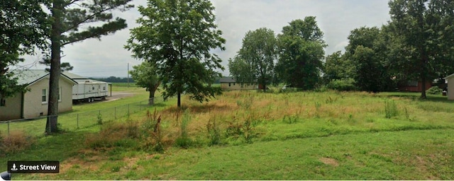 104 Lakeside Dr, Columbia, TN 38401