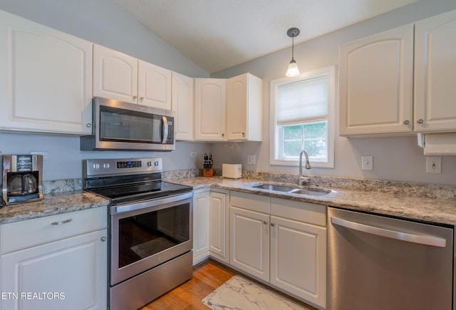 1605 Country Meadows Dr, Sevierville, TN 37862 - photo 4