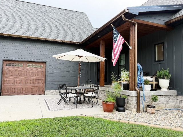 1782 Honey Ln, Estill Springs, TN 37330 - view of patio / terrace featuring a garage