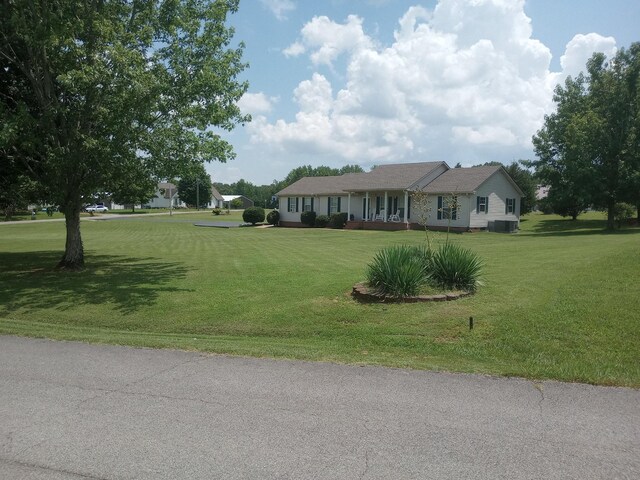 125 Monument Cir, Summertown, TN 38483 - ranch-style house with a front yard