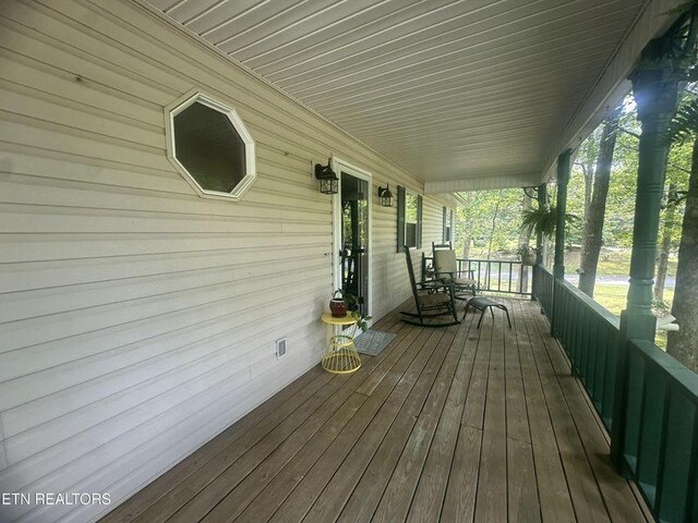 1300 Perimeter Dr, Jamestown, TN 38556 - photo 8