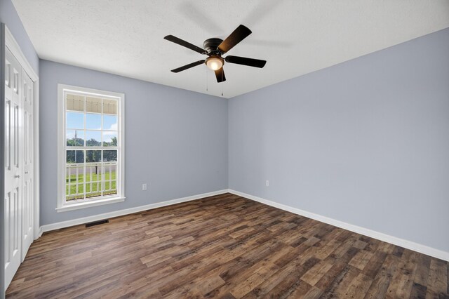 7 Summerfield Dr, Fayetteville, TN 37334 - unfurnished room with dark wood-style floors and a ceiling fan