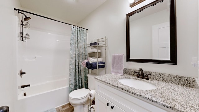 341 Holly Grove Rd, Lewisburg, TN 37091 - full bathroom featuring vanity and shower / bath combo with shower curtain