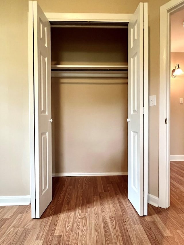 210 Roney Dr, Hopkinsville, KY 42240 - view of closet