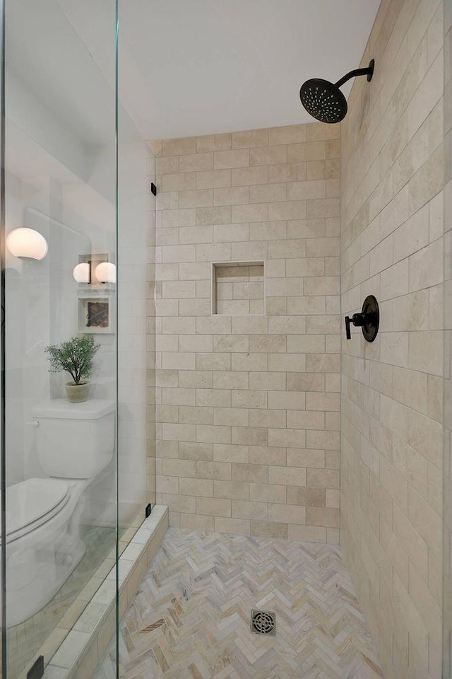 8014 Shoals Branch Rd, Primm Springs, TN 38476 - bathroom featuring tiled shower