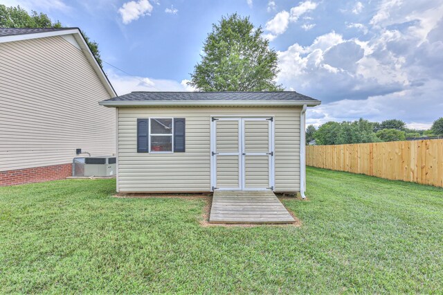 212 Towbridge Dr, Murfreesboro, TN 37129 - view of shed