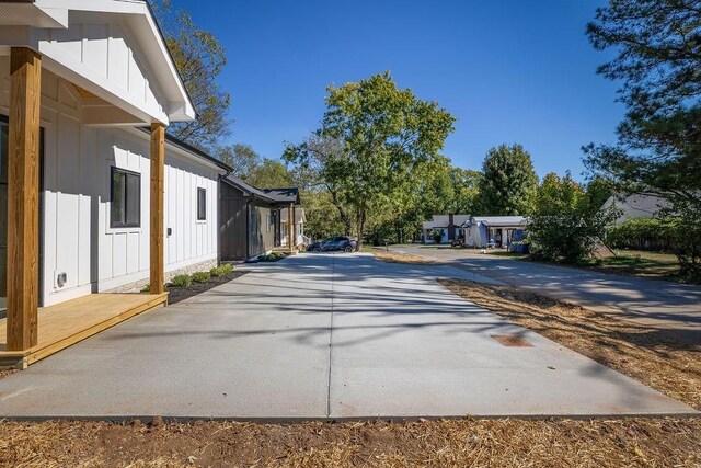 1905 Highland Ave, Columbia, TN 38401 - view of street