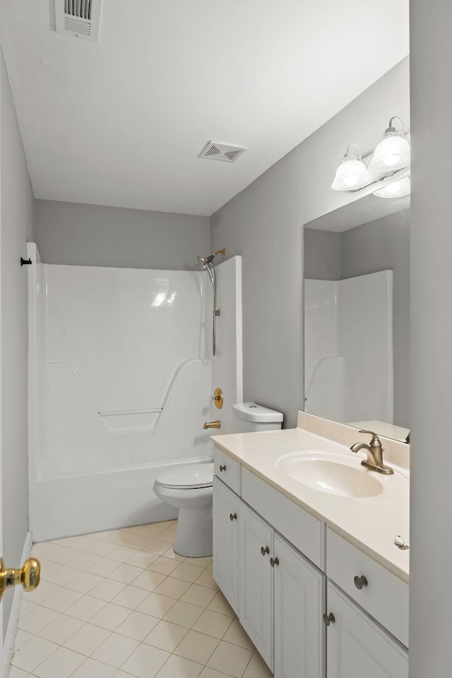 231 Green Harbor Rd Unit 59, Old Hickory, TN 37138 - bathroom featuring vanity, shower / washtub combination, and tile patterned flooring