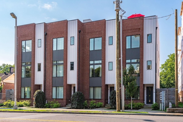 2403D Jefferson St, Nashville, TN 37208 - photo 1