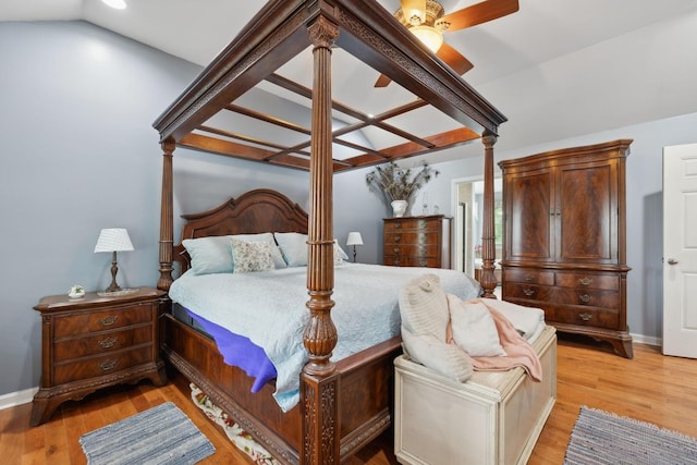 1550 Beech Bottom Rd, Watertown, TN 37184 - bedroom featuring light wood finished floors and lofted ceiling