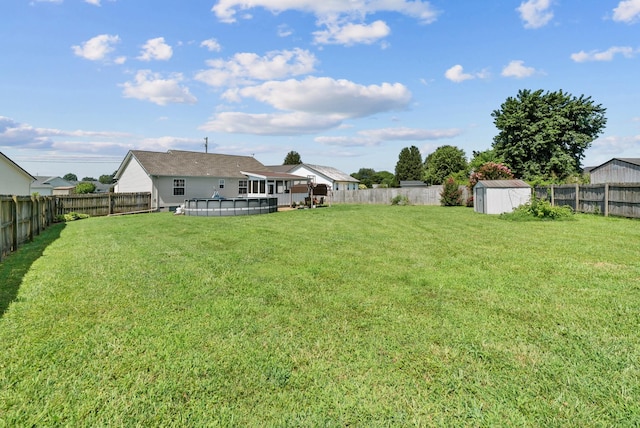 1620 Baucom Dr, Columbia, TN 38401 - fenced backyard featuring a shed