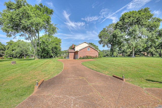 2010 Hartland Rd, Franklin, TN 37069 - view of green lawn