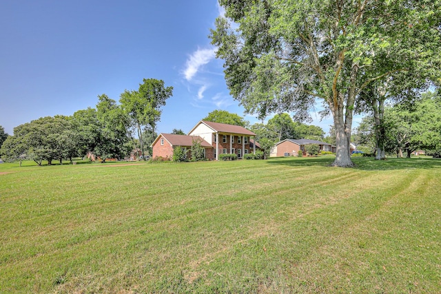 2010 Hartland Rd, Franklin, TN 37069 - view of grassy yard