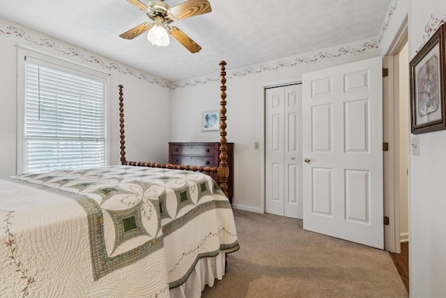 217 Fox Hunt Ln, Lebanon, TN 37087 - bedroom featuring a closet, light carpet, and ceiling fan