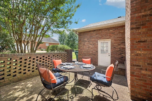 217 Fox Hunt Ln, Lebanon, TN 37087 - view of patio with outdoor dining area