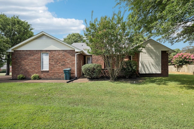 217 Fox Hunt Ln, Lebanon, TN 37087 - view of front of home with brick siding and a front lawn