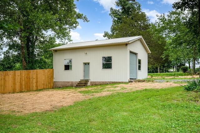 1026 Carthage Hwy, Lebanon, TN 37087 - rear view of house with entry steps and a metal roof