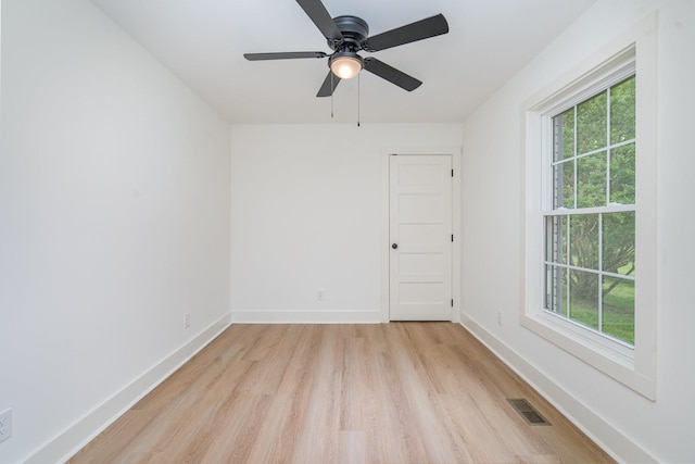 1026 Carthage Hwy, Lebanon, TN 37087 - unfurnished room with light wood-type flooring and ceiling fan