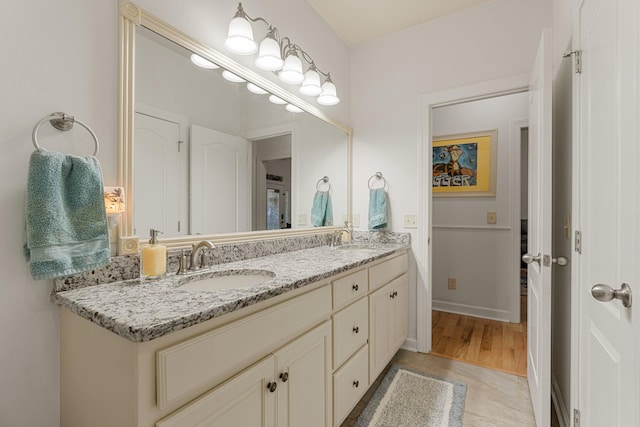 29 Harbor Pt, Lebanon, TN 37087 - bathroom with double vanity