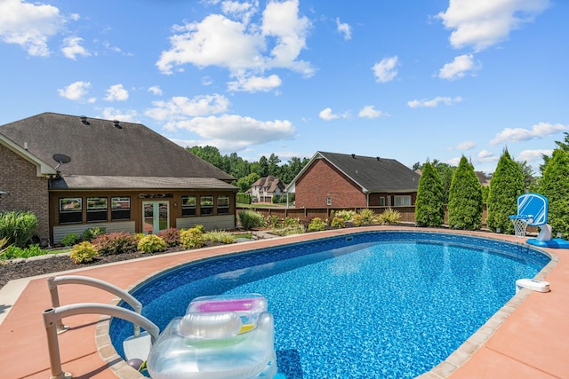 29 Harbor Pt, Lebanon, TN 37087 - view of pool featuring a fenced backyard