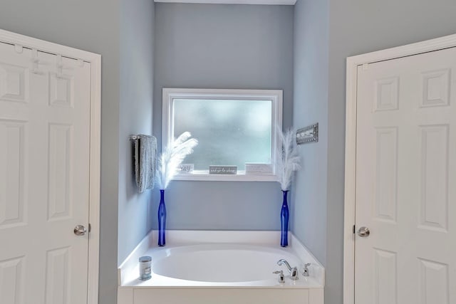 3045 Sakari Cir, Spring Hill, TN 37174 - bathroom with a garden tub
