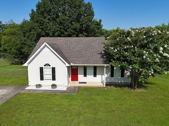1913 Guildford Dr, La Vergne, TN 37086 - photo 1