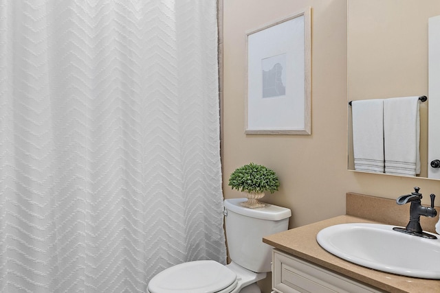 1011 Glessner Dr, Spring Hill, TN 37174 - bathroom with vanity and a shower with shower curtain