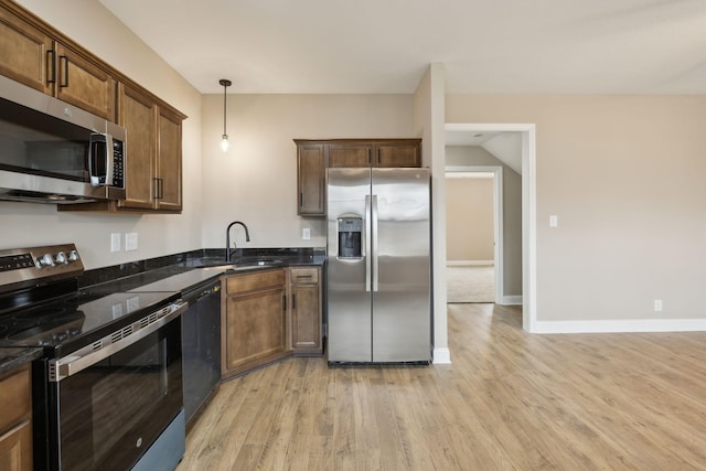 1009 Tufnel Dr, Clarksville, TN 37040 - photo 11