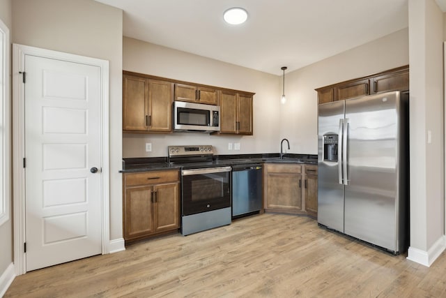1009 Tufnel Dr, Clarksville, TN 37040 - photo 8