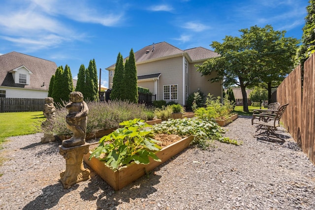 7767 Lynnle Way, Hixson, TN 37343 - view of yard featuring a vegetable garden