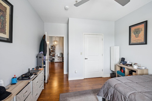 863 Flynn St Unit 302, Chattanooga, TN 37403 - bedroom featuring dark wood-type flooring and ceiling fan