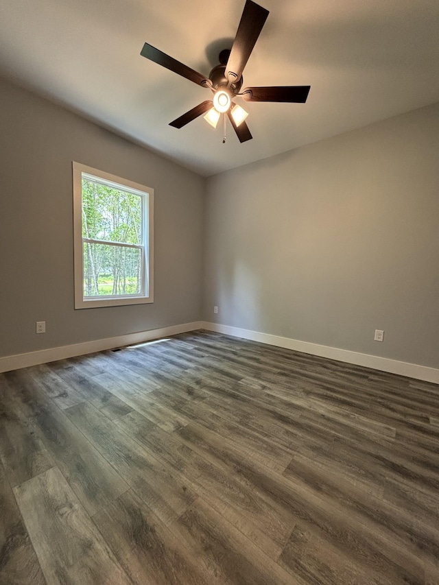 698 Dearman St, Smithville, TN 37166 - photo 19
