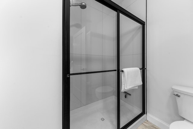 5283 Eagleville Pike, Eagleville, TN 37060 - bathroom featuring a stall shower