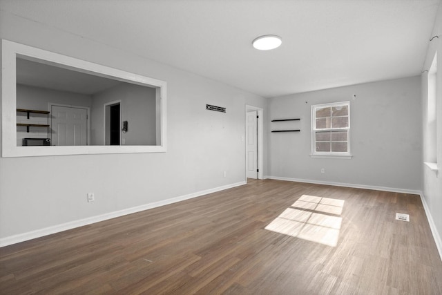 4726 Tarpon Trl, Chattanooga, TN 37416 - empty room featuring wood finished floors