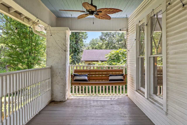 225 Hemphill Ave, Chattanooga, TN 37411 - wooden deck with a ceiling fan