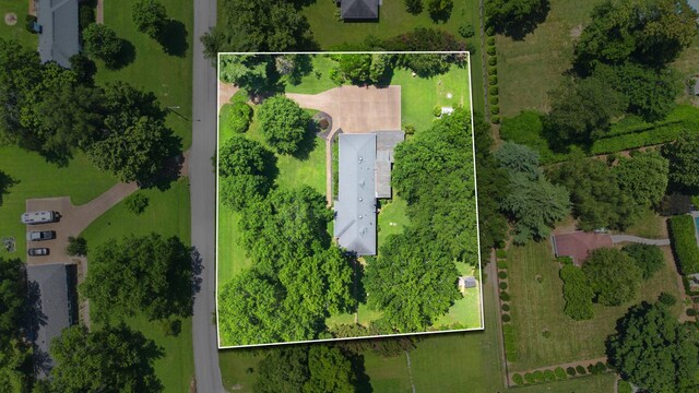 5033 Ragland Dr, Nashville, TN 37220 - aerial overview of property's location featuring property boundaries highlighted