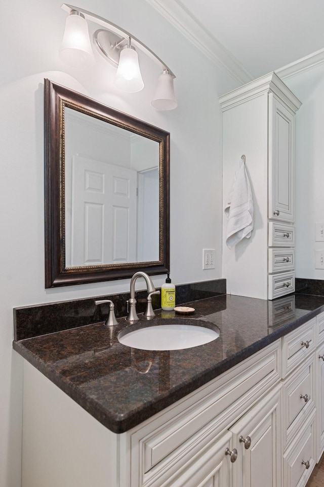 5033 Ragland Dr, Nashville, TN 37220 - bathroom featuring vanity and crown molding