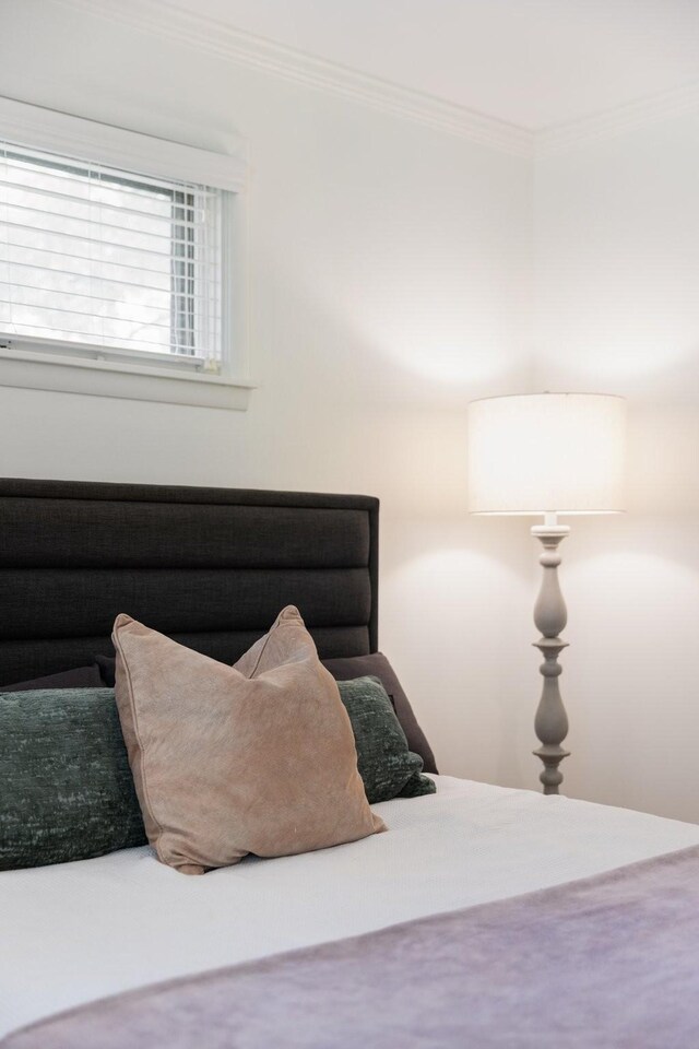 5033 Ragland Dr, Nashville, TN 37220 - bedroom featuring crown molding