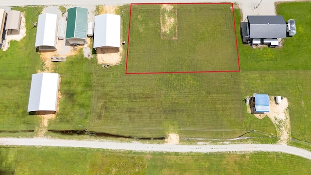 35 Wc Pickett, Clifton, TN 38425