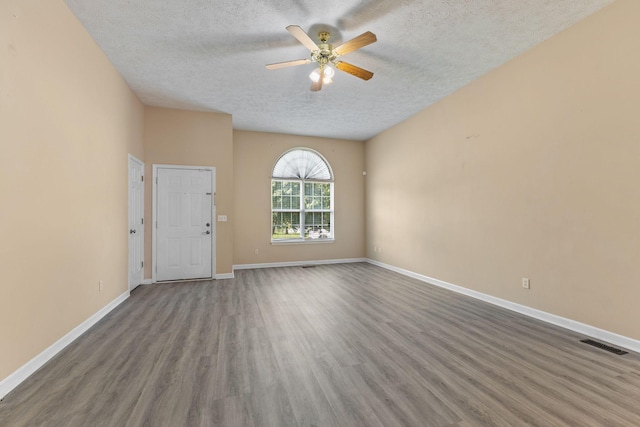 305 Valley Ct, Smyrna, TN 37167 - photo 3
