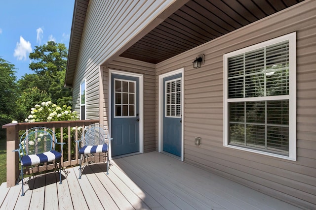 200 Woodsong Ln, Columbia, TN 38401 - view of wooden terrace