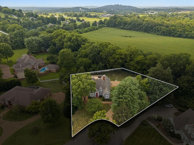 103 Wellesley Pl, Columbia, TN 38401 - aerial view of property and surrounding area with property parcel outlined and a heavily wooded area