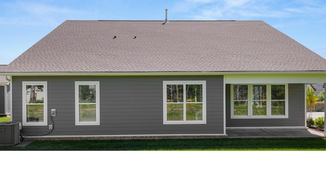 2453 Williams Ridge Dr, Columbia, TN 38401 - back of property