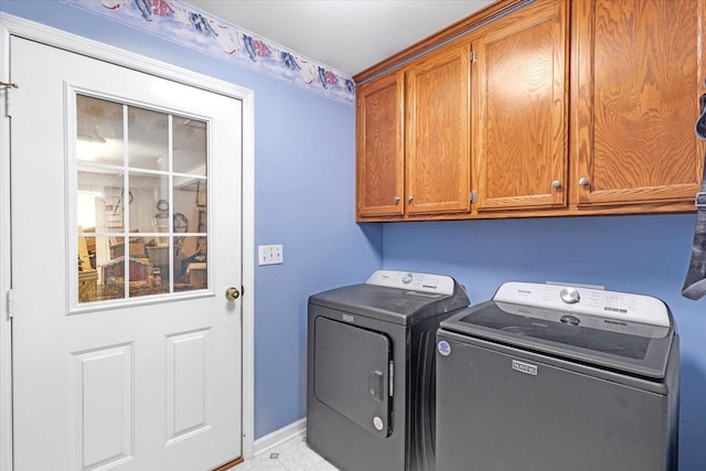 161 Cumberland Oaks Dr, Tullahoma, TN 37388 - laundry area with cabinet space and washer and dryer