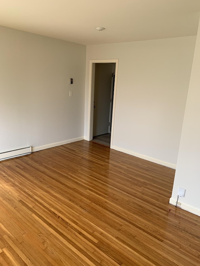 1206 Park Mere Dr, Columbia, TN 38401 - unfurnished room featuring wood finished floors and baseboard heating